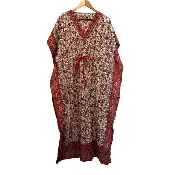 ROYAL PAISLEY Women's Kantha Style Kaftan Dress Red Cream Paisley Print One Size - Picture 1 of 9